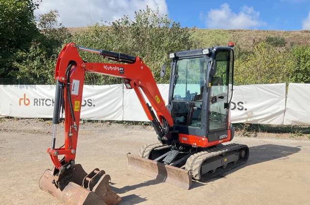 KUBOTA U27-4 2022